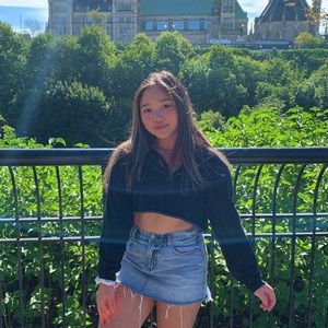 Meet your Posher, Anna